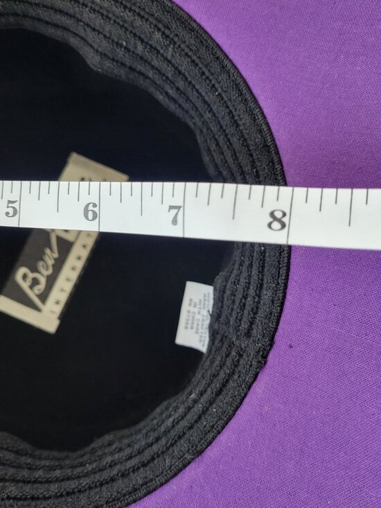 Vintage Ben Marc International Women’s Wool Purple Braided Hat w/Band main image 4